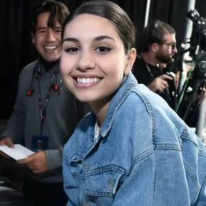Alessia Cara OnlyFans Leaked Free Thumbnail Picture - #MjWV3j1Z33