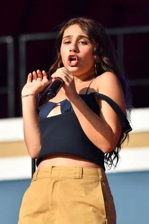 Alessia Cara OnlyFans Leaked Free Thumbnail Picture - #XQt26Ixq15