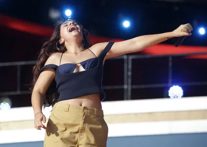 Alessia Cara OnlyFans Leaked Free Thumbnail Picture - #famrS2eNow