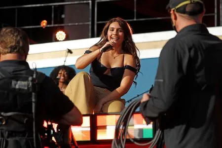 Alessia Cara OnlyFans Leaked Free Thumbnail Picture - #rZE5PAPosY