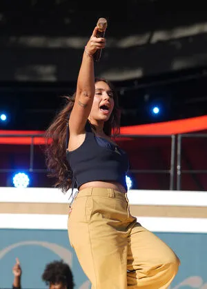 Alessia Cara OnlyFans Leaked Free Thumbnail Picture - #s03OyGF3Vk