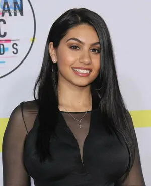 Alessia Cara OnlyFans Leaked Free Thumbnail Picture - #w4zHC8CGs2