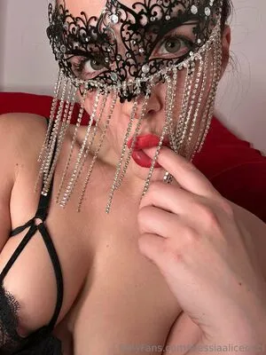 Alessiaalicericci OnlyFans Leaked Free Thumbnail Picture - #4mxxSmYK7Y