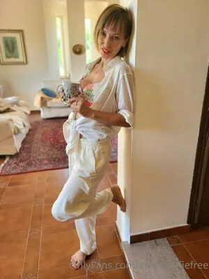 Alessiaelfiefree OnlyFans Leaked Free Thumbnail Picture - #6hYAJcY2L3