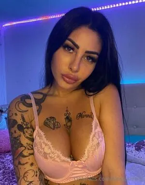 Alessialeoni OnlyFans Leaked Free Thumbnail Picture - #3hLWXcFpq5