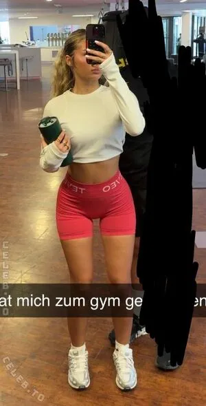 Alessiasxr OnlyFans Leaked Free Thumbnail Picture - #RlkLZX1nx4