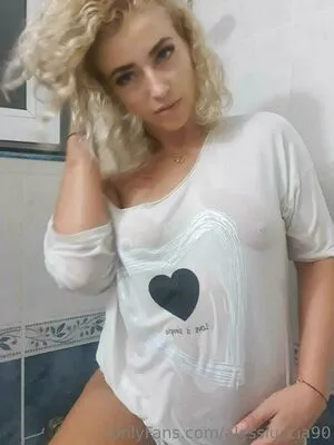 Alessiuccia90 OnlyFans Leaked Free Thumbnail Picture - #5yaM8NuM0s