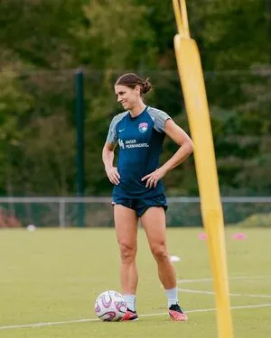 Alex Morgan OnlyFans Leaked Free Thumbnail Picture - #y5SimixrMF
