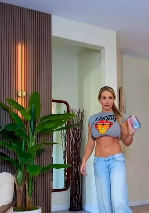 Alex Phillips OnlyFans Leaked Free Thumbnail Picture - #cZfFEjw165