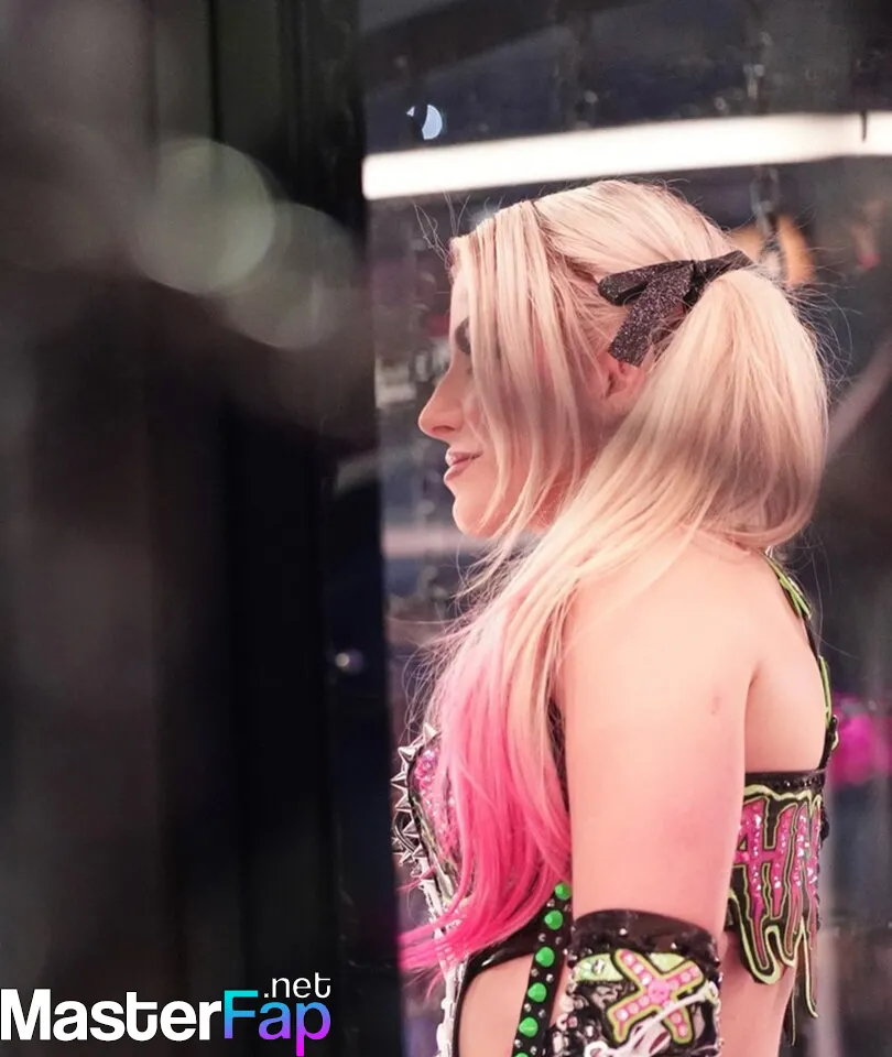 alexa-bliss