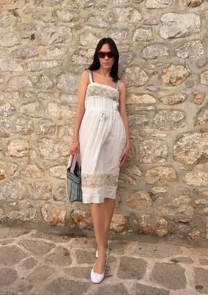 Alexa Chung OnlyFans Leaked Free Thumbnail Picture - #4XWwSlX11t