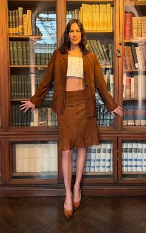 Alexa Chung OnlyFans Leaked Free Thumbnail Picture - #7ivSlsBEXL