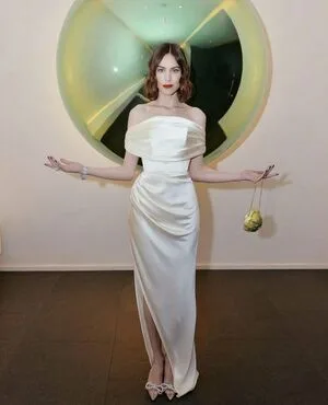 Alexa Chung OnlyFans Leaked Free Thumbnail Picture - #8h7ZFp8aWD