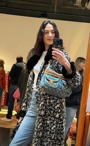 Alexa Chung OnlyFans Leaked Free Thumbnail Picture - #AW7Tkvhp9c