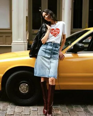 Alexa Chung OnlyFans Leaked Free Thumbnail Picture - #PhVrDFlc6s