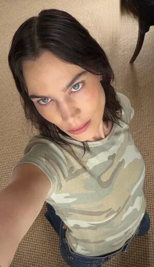 Alexa Chung OnlyFans Leaked Free Thumbnail Picture - #SSjrOsEbKF