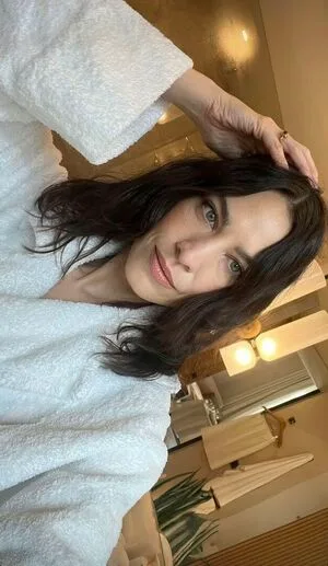 Alexa Chung OnlyFans Leaked Free Thumbnail Picture - #XcgaVHrm9B