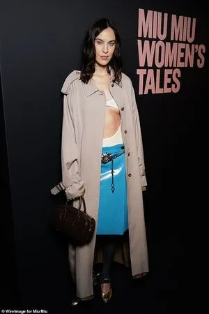 Alexa Chung OnlyFans Leaked Free Thumbnail Picture - #YaV2GFsSQU