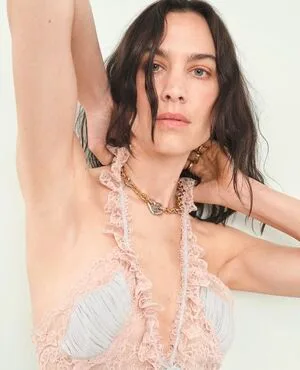 Alexa Chung OnlyFans Leaked Free Thumbnail Picture - #lUrlOXTGD3