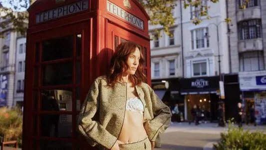 Alexa Chung OnlyFans Leaked Free Thumbnail Picture - #ntemHO1vp4