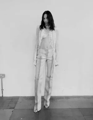 Alexa Chung OnlyFans Leaked Free Thumbnail Picture - #o7Ljc5DPHo