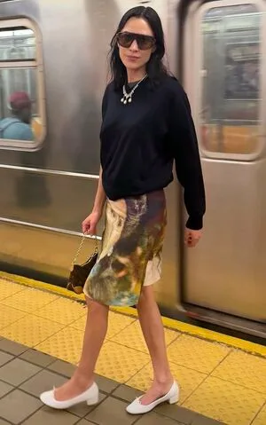 Alexa Chung OnlyFans Leaked Free Thumbnail Picture - #smVVLGa4Ad