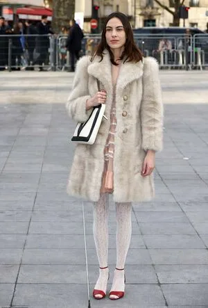 Alexa Chung OnlyFans Leaked Free Thumbnail Picture - #snf9IL5lov