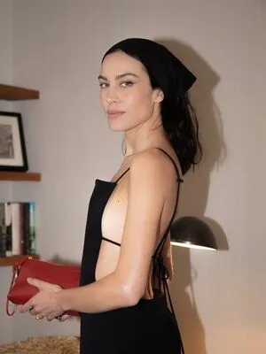 Alexa Chung OnlyFans Leaked Free Thumbnail Picture - #tuAKKTqFIT