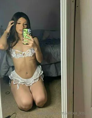 Alexa Kiss1 OnlyFans Leaked Free Thumbnail Picture - #5DGQM7kOXa