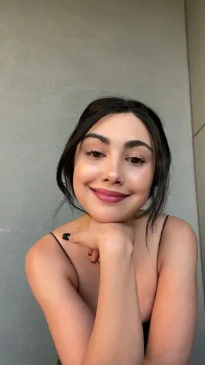Alexa Mansour OnlyFans Leaked Free Thumbnail Picture - #BVIuv57TBe