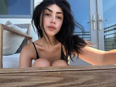 Alexa Mansour OnlyFans Leaked Free Thumbnail Picture - #Bm8fc2u4X4