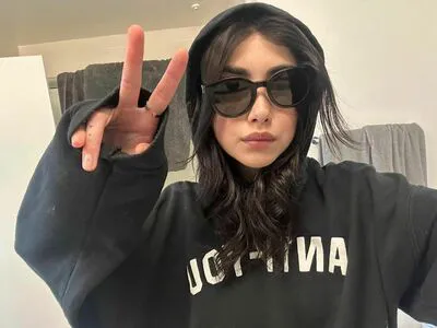 Alexa Mansour OnlyFans Leaked Free Thumbnail Picture - #Rxl50kEQPc