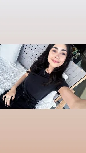 Alexa Mansour OnlyFans Leaked Free Thumbnail Picture - #UCdfBjBYbP