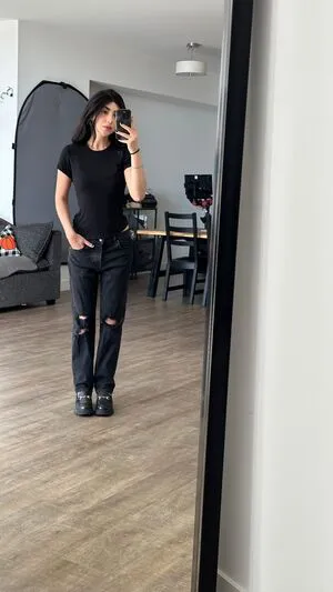 Alexa Mansour OnlyFans Leaked Free Thumbnail Picture - #xtoXIkX1KT