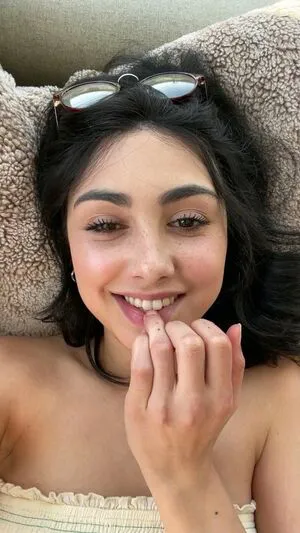 Alexa Mansour OnlyFans Leaked Free Thumbnail Picture - #yMVKAcAlDL