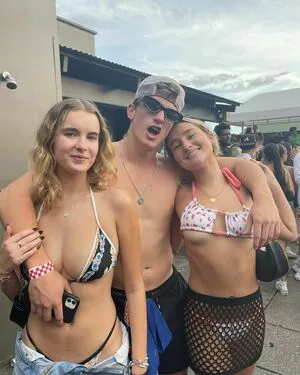 Alexa Meyer OnlyFans Leaked Free Thumbnail Picture - #T9or3yEs6m