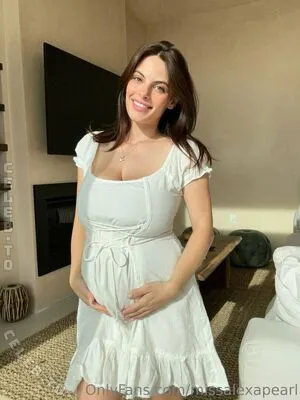 Alexa Pearl OnlyFans Leaked Free Thumbnail Picture - #FyW6smqWd3