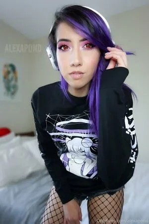 Alexa Pond OnlyFans Leaked Free Thumbnail Picture - #c0qF0jG983