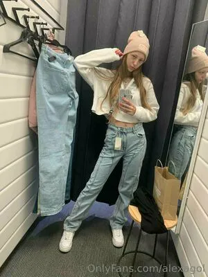 Alexagol OnlyFans Leaked Free Thumbnail Picture - #M5UYHQFzok