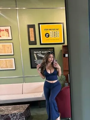 Alexalovemodel OnlyFans Leaked Free Thumbnail Picture - #LTdfnyhw1e