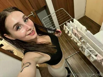 Alexalungu OnlyFans Leaked Free Thumbnail Picture - #JRVDXwTGyc