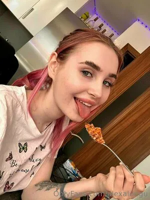 Alexalungu OnlyFans Leaked Free Thumbnail Picture - #OctZVsxMaU