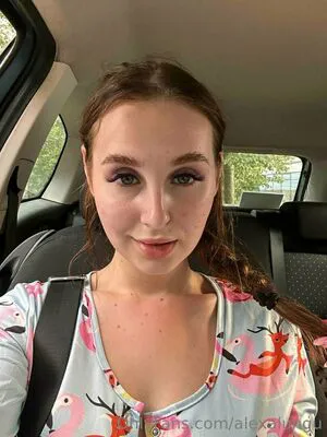 Alexalungu OnlyFans Leaked Free Thumbnail Picture - #i3Z6Y2Y4ej