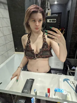 Alexandra Bessonova OnlyFans Leaked Free Thumbnail Picture - #C3Yfoj6haa