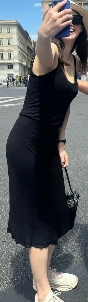 Alexandra Daddario OnlyFans Leaked Free Thumbnail Picture - #0PipAYx8bm
