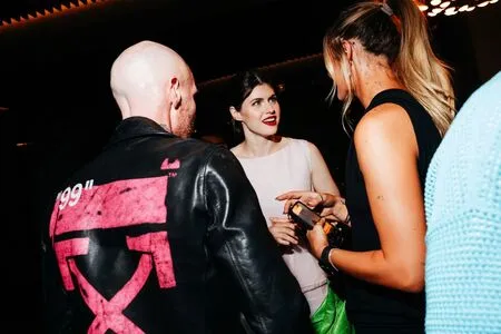 Alexandra Daddario OnlyFans Leaked Free Thumbnail Picture - #2rkyHgPk6L