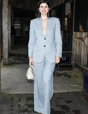 Alexandra Daddario OnlyFans Leaked Free Thumbnail Picture - #BNppRn9rj0