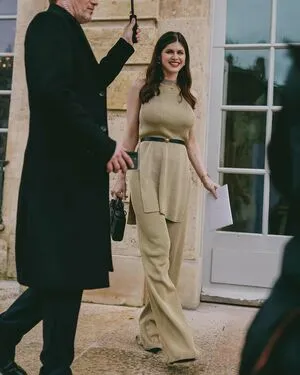 Alexandra Daddario OnlyFans Leaked Free Thumbnail Picture - #H15dgxVHDc