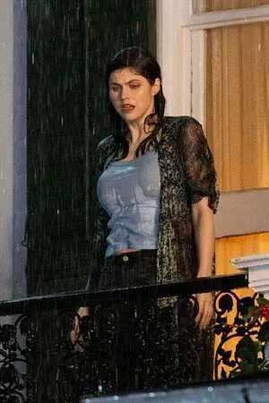 Alexandra Daddario OnlyFans Leaked Free Thumbnail Picture - #I2OFer0MJH