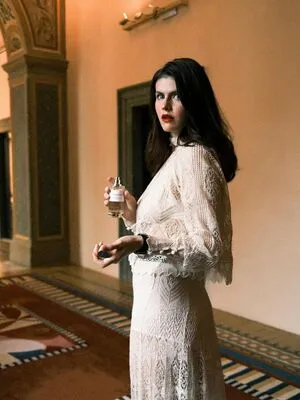 Alexandra Daddario OnlyFans Leaked Free Thumbnail Picture - #MmZBwVL2p0
